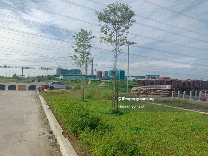 Tanah Perindustrian untuk Dijual di Banting, Banting oleh Helmut Schleich - iProperty.com.my