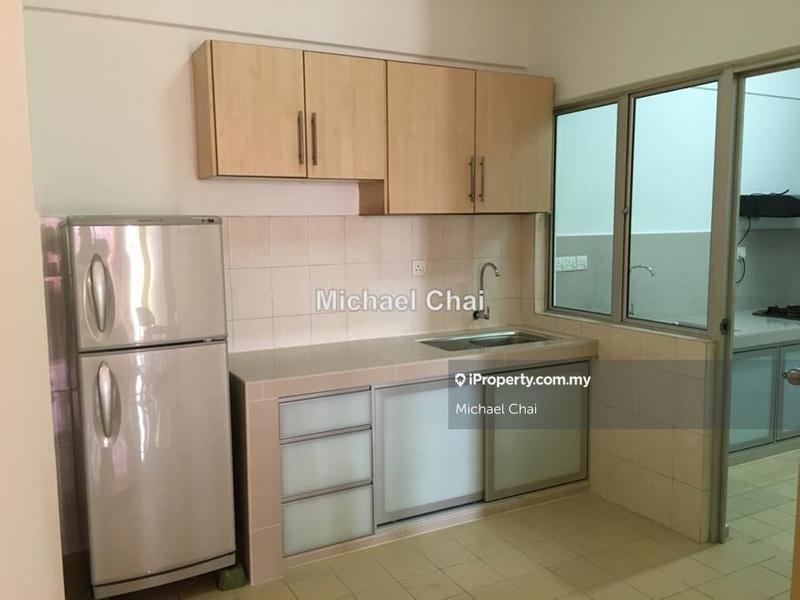 For Rent - Koi Tropika