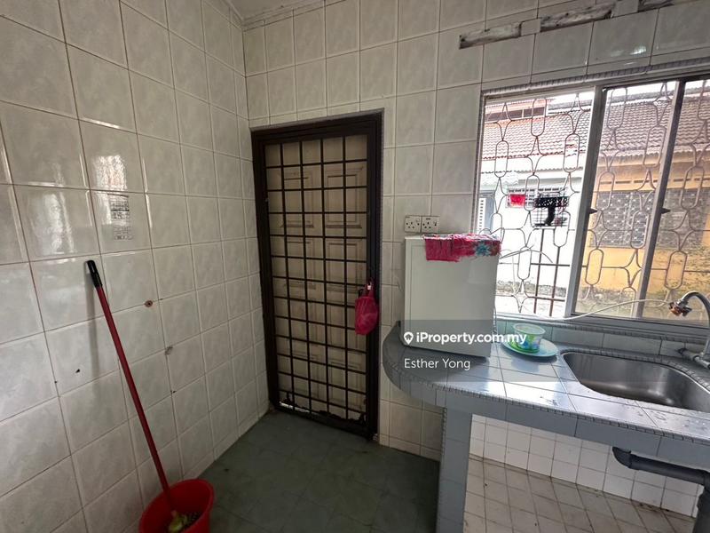1.5-storey Terraced House for Sale in Batu 9, Cheras by Esther Yong - iProperty.com.my