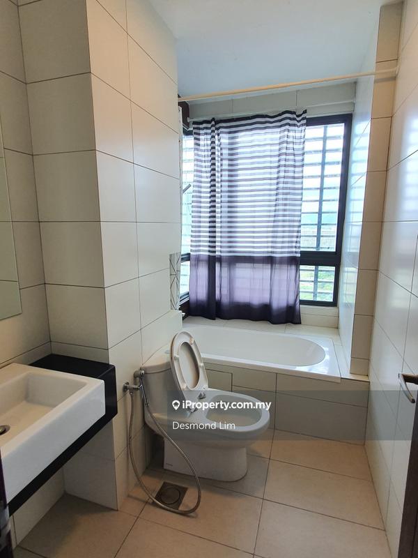 Condominium for Sale in Marinox Sky Villas by Desmond Lim - iProperty.com.my