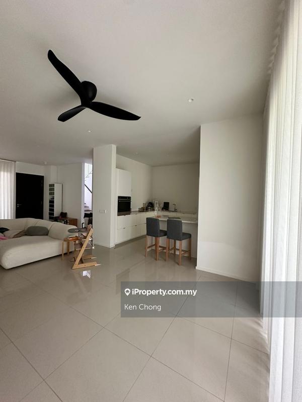 Rumah Berangkai 3 Tingkat untuk Dijual di Tamansari, Rawang oleh Ken Chong - iProperty.com.my