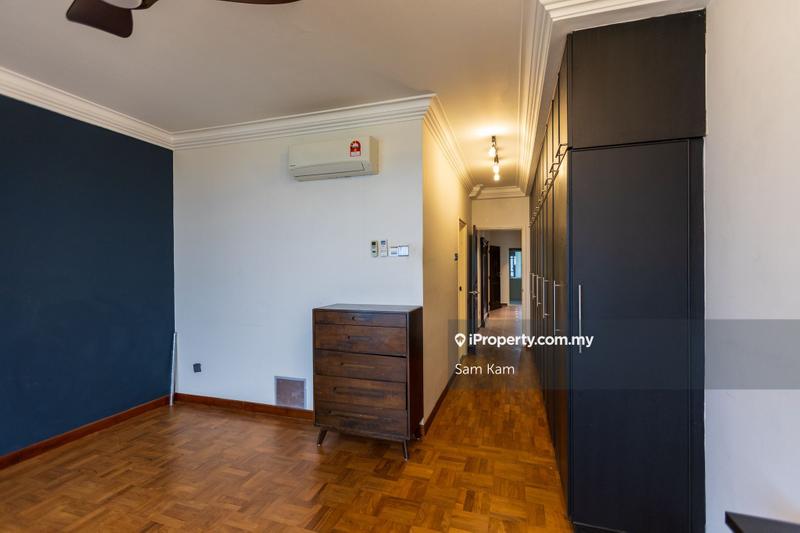 For Sale - Diamond Villa Condominium