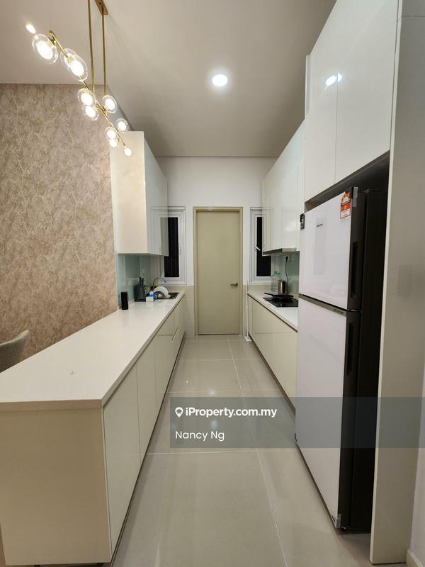 Service Residence for Sale in Met 1 Residences by Nancy Ng - Kitchen - iProperty.com.my