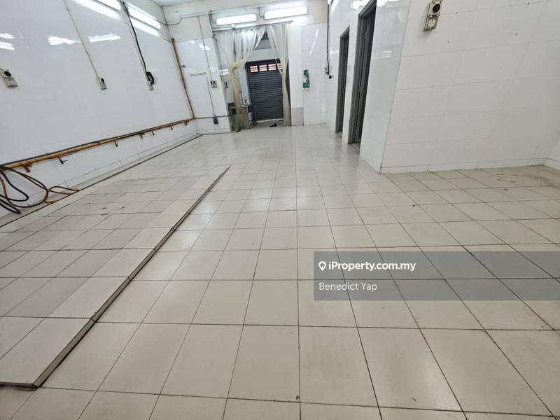 For Rent - Mount Austin Factory for food processing (with chiller)