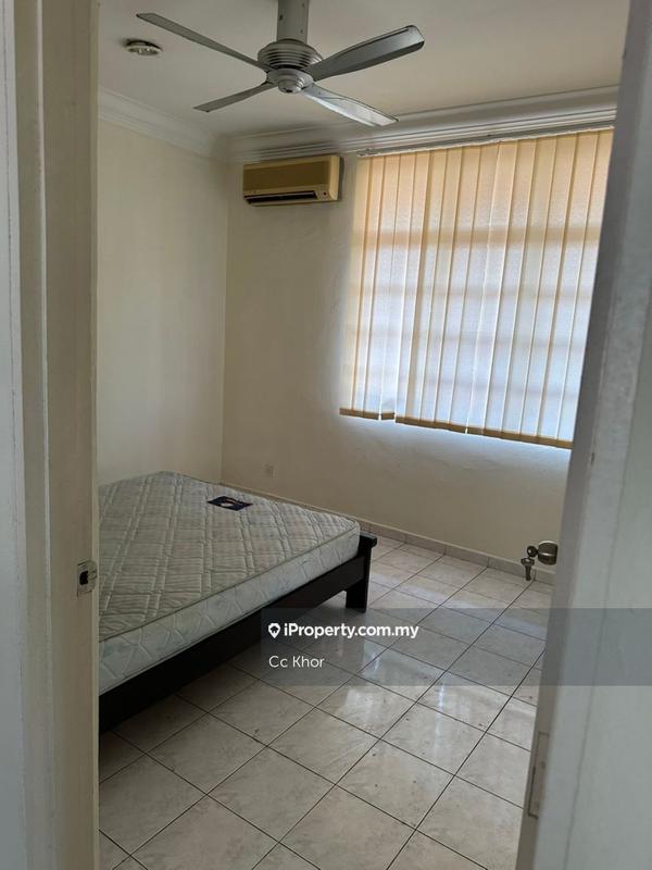 Bungalow House for Sale in Kuala Ibai, Kuala Terengganu by CC Khor - iProperty.com.my