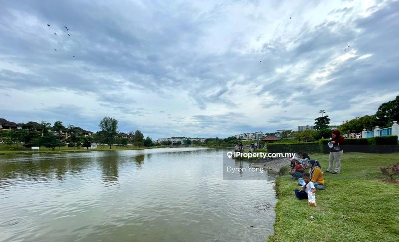 Rumah Berkembar untuk Dijual di Bandar Tun Hussein Onn, Cheras oleh Dyron Yong - iProperty.com.my