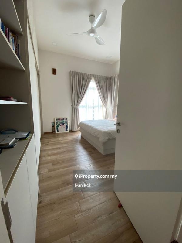 Kondominium untuk Dijual di Amaya Saujana oleh Ivan Kok - iProperty.com.my