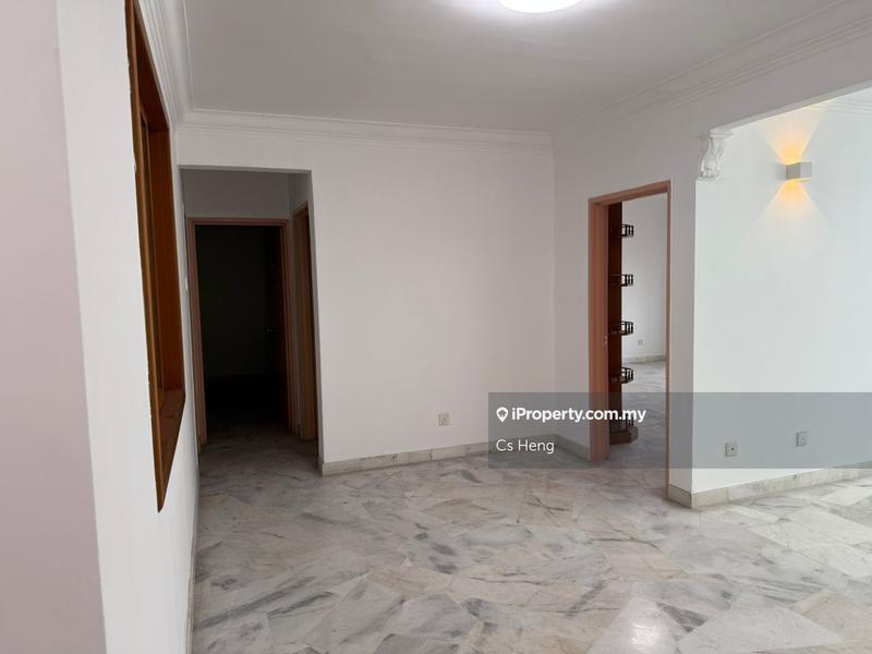 For Sale - Sri Intan 2