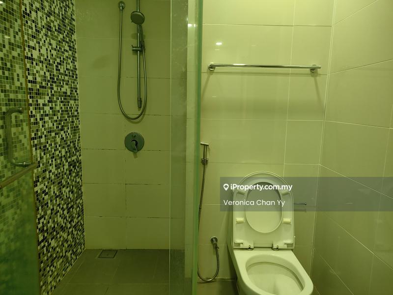 Residensi Servis untuk Disewa di M Suites oleh Veronica Chan Yy - Bathroom - iProperty.com.my