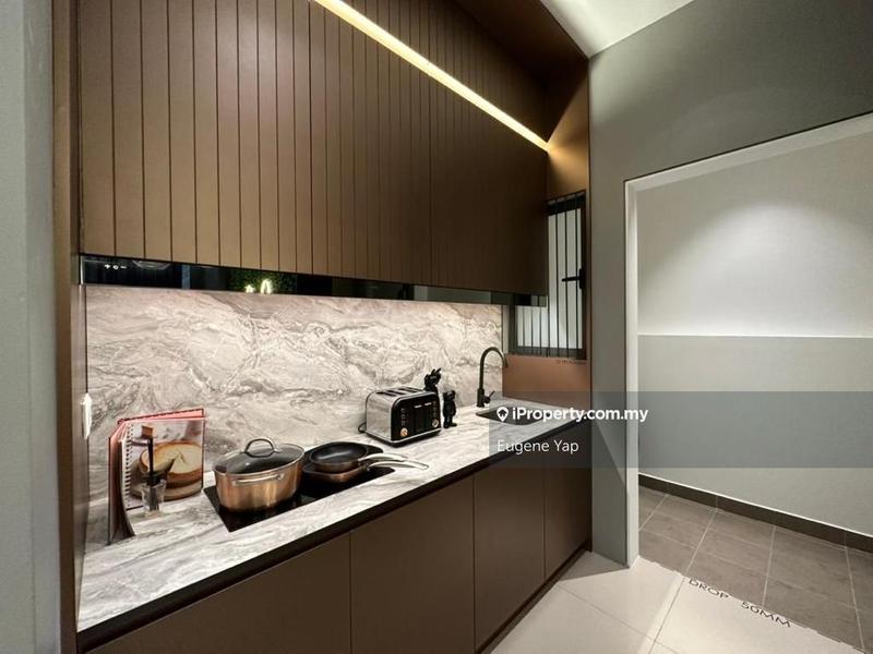 Kediaman Servis untuk Dijual di M Nova oleh Eugene Yap - iProperty.com.my
