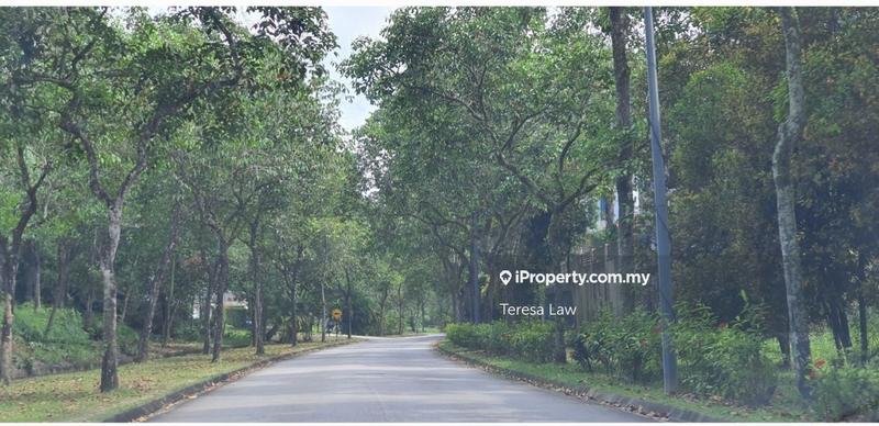 Tanah Banglo untuk Dijual di Bandar Putra Permai, Seri Kembangan oleh Teresa Law - iProperty.com.my