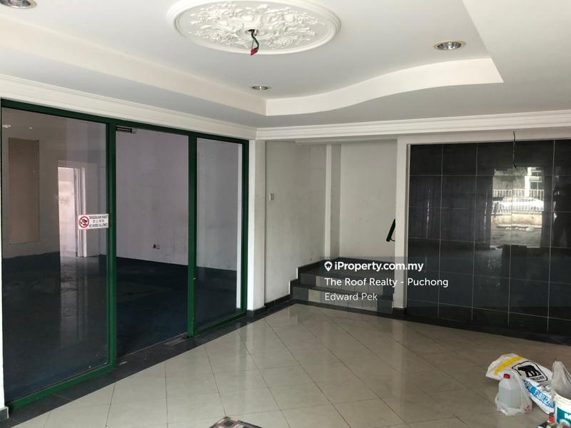 Kilang Berkembar untuk Disewa di Seksyen U1, Glenmarie oleh Edward Pek - iProperty.com.my