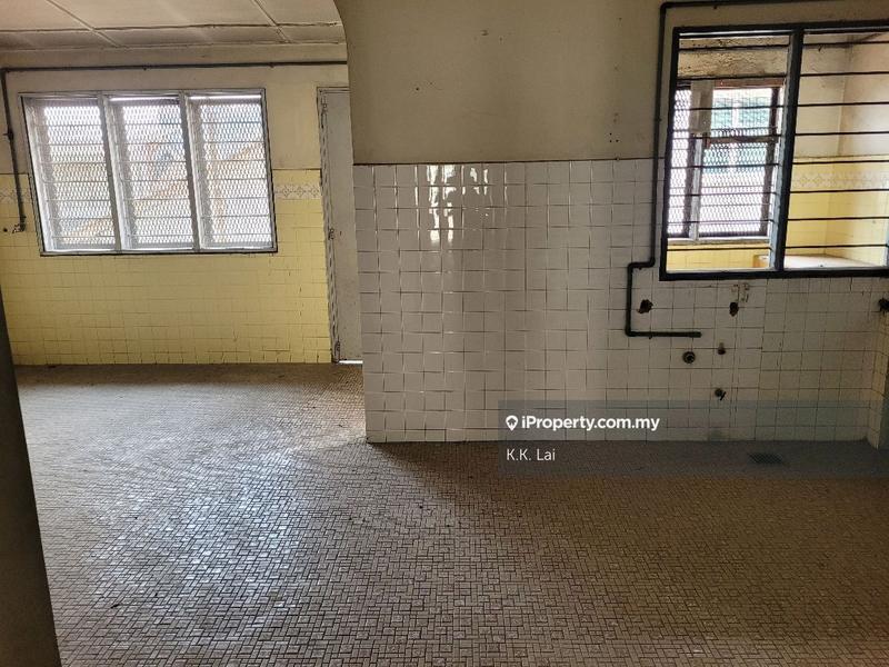 Rumah Berangkai 2 Tingkat untuk Dijual di Taman Salak Selatan, Salak South oleh K.K. Lai - iProperty.com.my