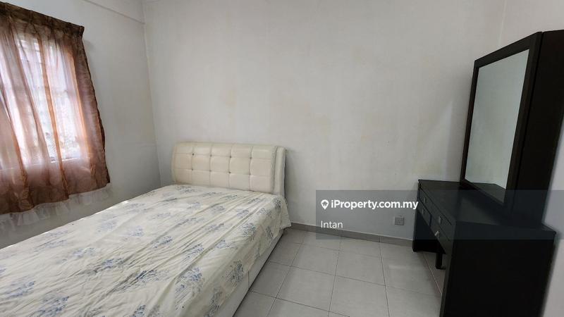 For Sale - Suria Jelatek