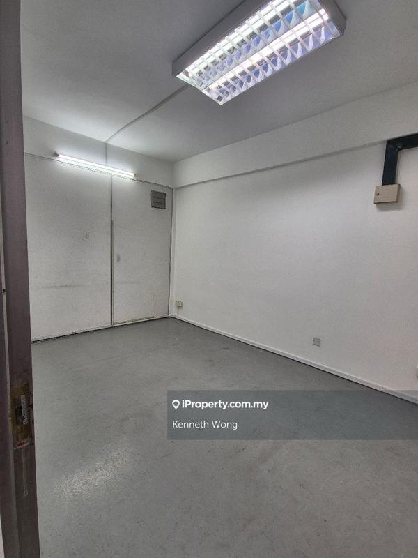 Pejabat untuk Disewa di Taman Mayang, Petaling Jaya oleh Kenneth Wong - iProperty.com.my