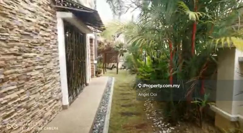 Bungalow House for Sale in Aman Suria, Petaling Jaya by Angel Ooi - iProperty.com.my
