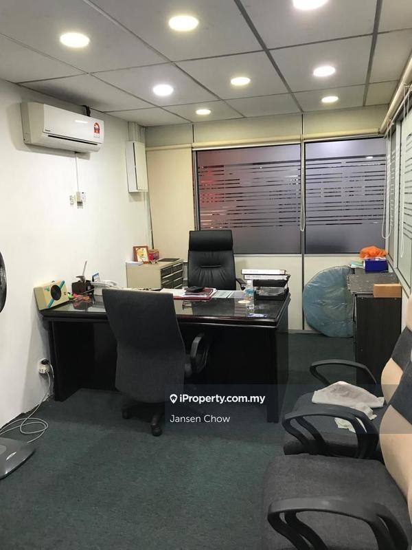 Shop / Office untuk Disewa di Taman Shamelin, Cheras oleh Jansen Chow - iProperty.com.my