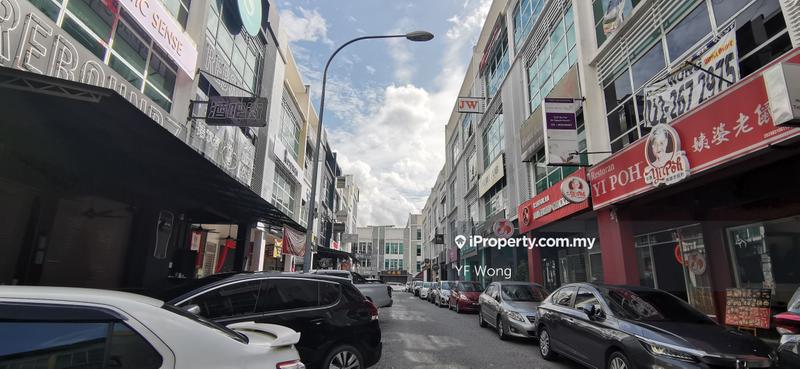 For Sale - ROI 4.5% Bandar Baru Sri Petaling Jalan Radin Bagus Area