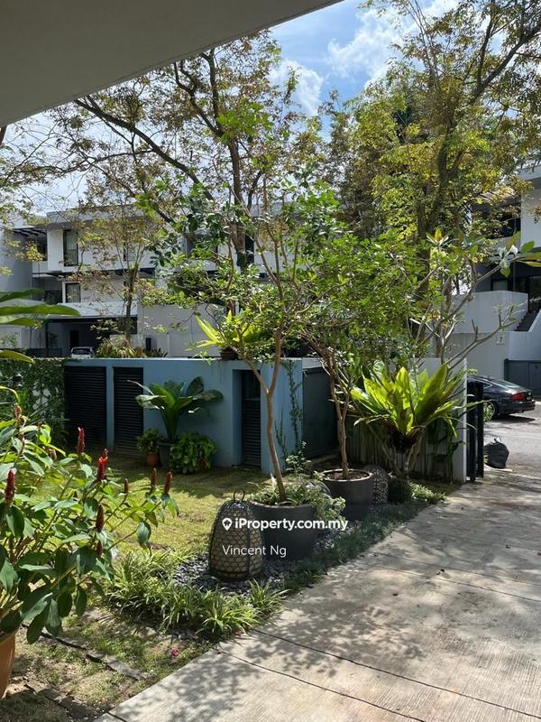 Bungalow House for Sale in Taman Melawati, Ulu Kelang by Vincent Ng - iProperty.com.my