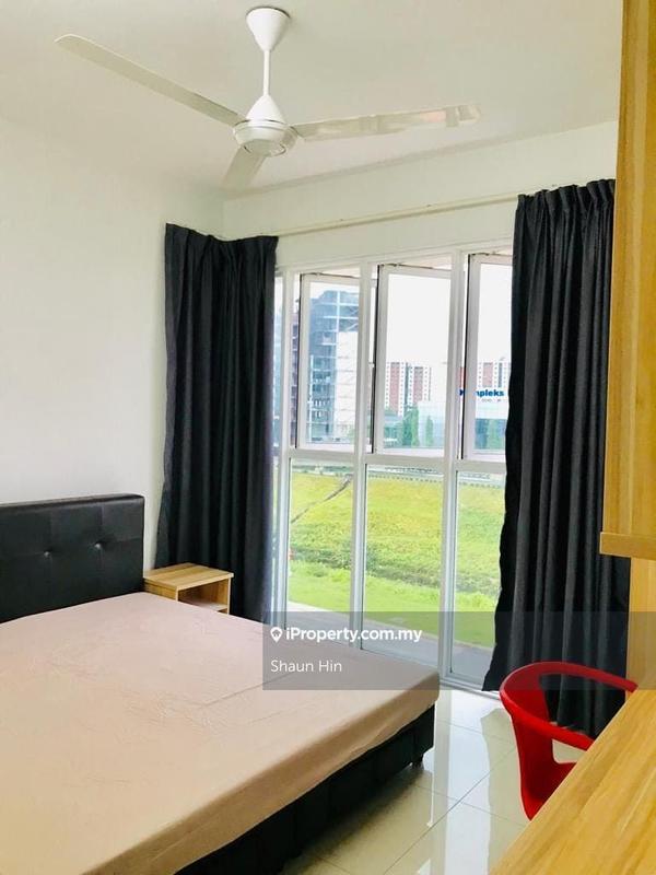 For Rent - Pacific Place