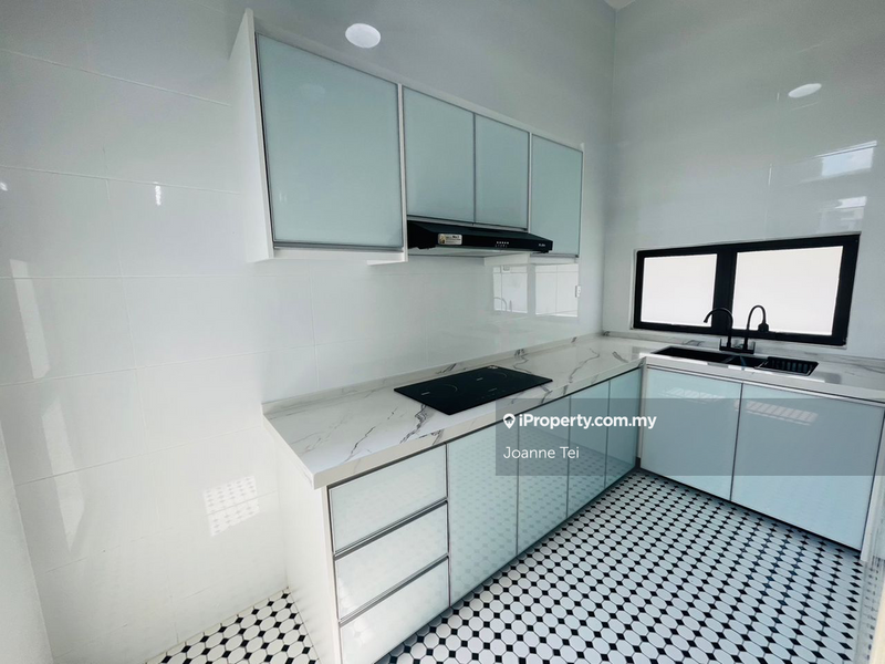 Rumah Teres 3-Tingkat untuk Dijual di Cyberjaya, Selangor oleh Joanne Tei - iProperty.com.my