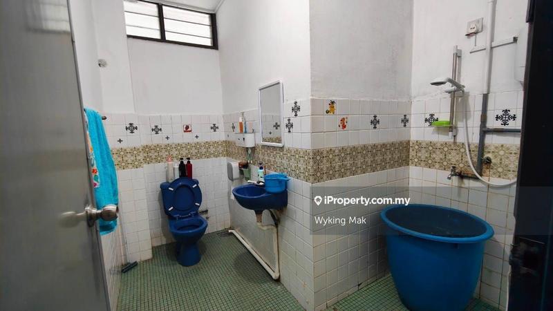 Rumah Berkembar untuk Dijual di Taman Desa Semi-D, Jalan Desa Mesra, Taman Desa oleh Wyking Mak - iProperty.com.my