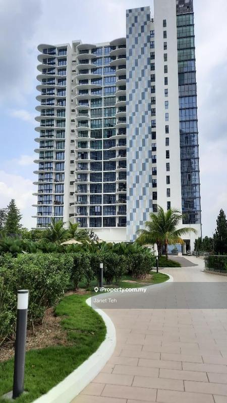 For Sale - Senada Residence @ KLGCC Resort