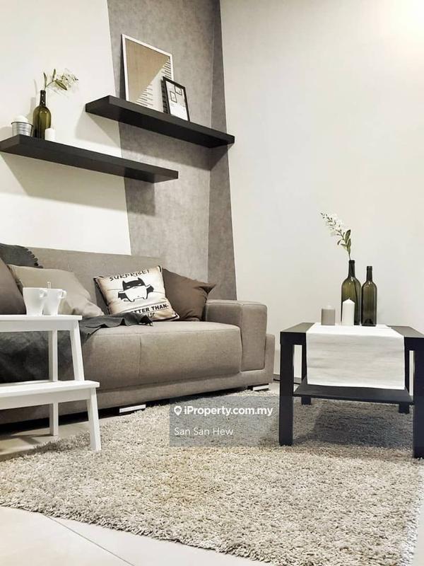 Service Residence for Sale in Parkview Service Apartment by San San Hew - iProperty.com.my