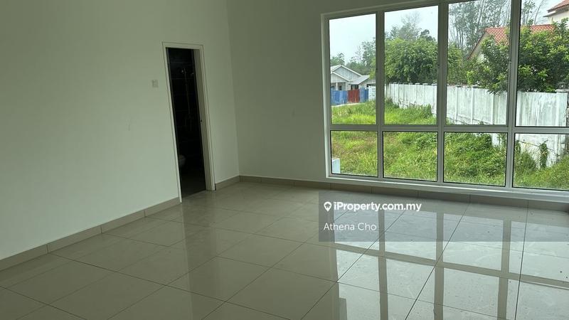 Rumah Berkembar untuk Dijual di Nilai Spring Villa, Nilai oleh Athena Cho - iProperty.com.my