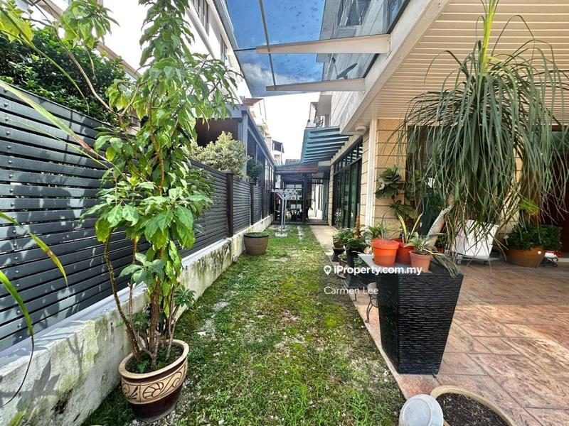 Semi-Detached House for Sale in Usj 17, Subang Jaya by Carmen Lee - iProperty.com.my