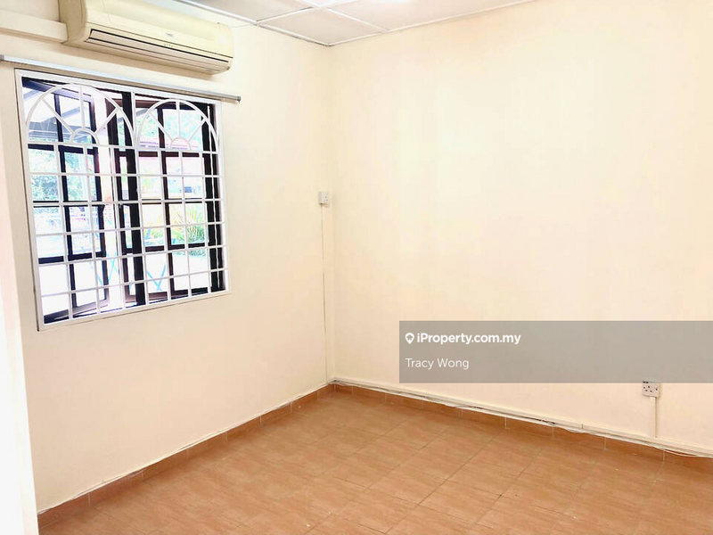 1-storey Terraced House for Sale in Kelana Jaya, Petaling Jaya by Tracy Wong - iProperty.com.my
