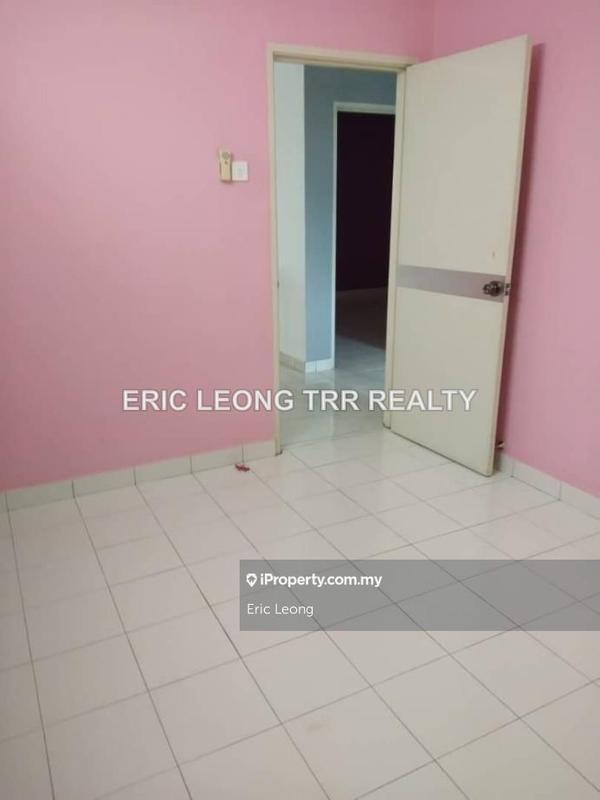 Townhouse for Sale in Taman Lagenda Mas, Cheras by Eric Leong - iProperty.com.my