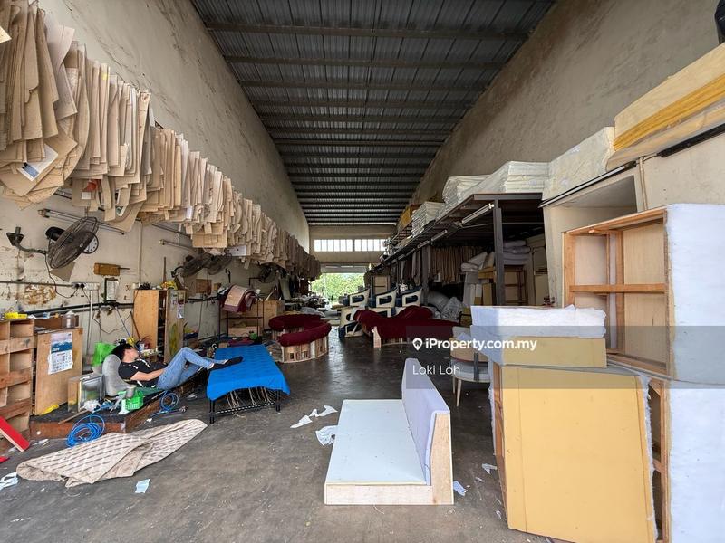 Kilang Teres untuk Dijual di 30x100 Kawasan Perindustrian PKNS @ Rawang, Rawang oleh Loki Loh - iProperty.com.my