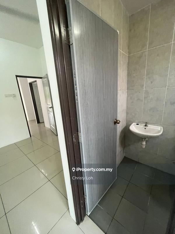 Rumah Teres 2-Tingkat untuk Dijual di Jalan Nada Alam, Mantin oleh Christy Loh - iProperty.com.my