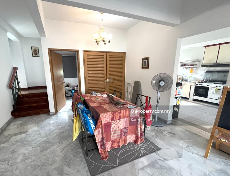 For Sale - Villa Flora