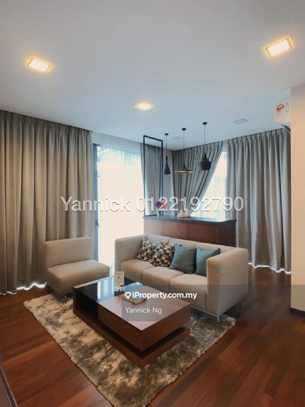 Rumah Berkembar untuk Dijual di Bukit Puchong, Puchong oleh Yannick Ng - iProperty.com.my