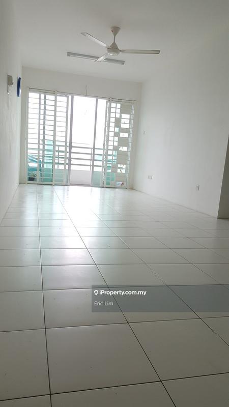 For Sale - Palma Laguna