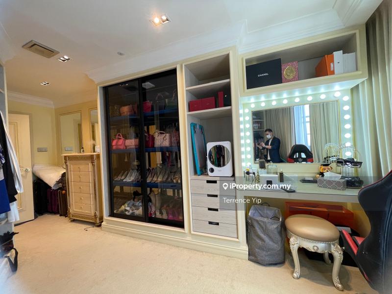 Service Residence for Sale in Regalia Residence by Terrence Yip - iProperty.com.my