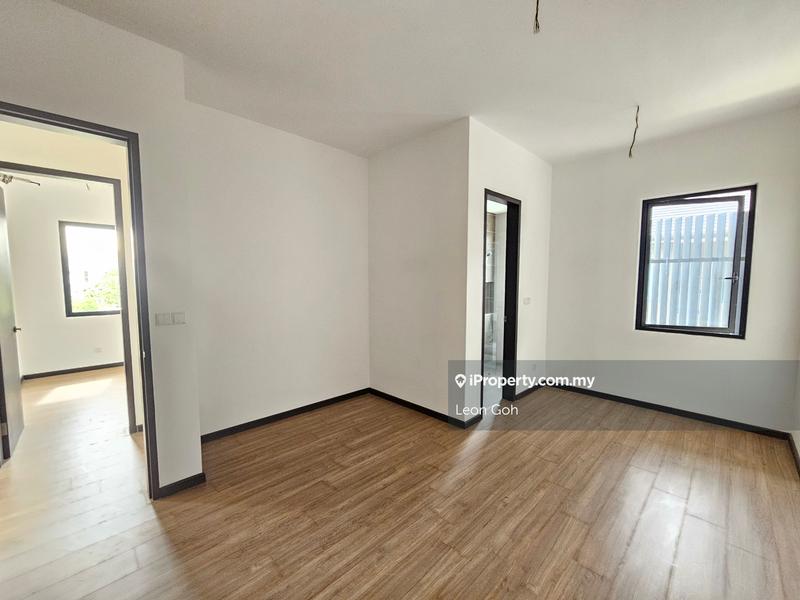 Rumah Teres untuk Dijual di Bandar Tropicana Aman, Telok Panglima Garang oleh Leon Goh - iProperty.com.my