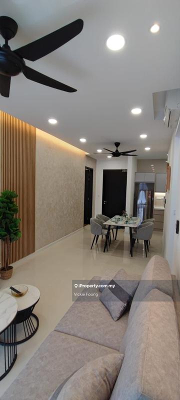 For Sale - V Residence Suites @ Sunway Velocity