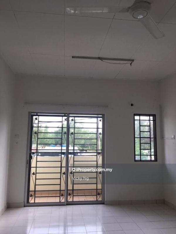 Rumah Teres 2-Tingkat untuk Dijual di Taman Puchong Tekali, Puchong oleh Vicky Ng - iProperty.com.my