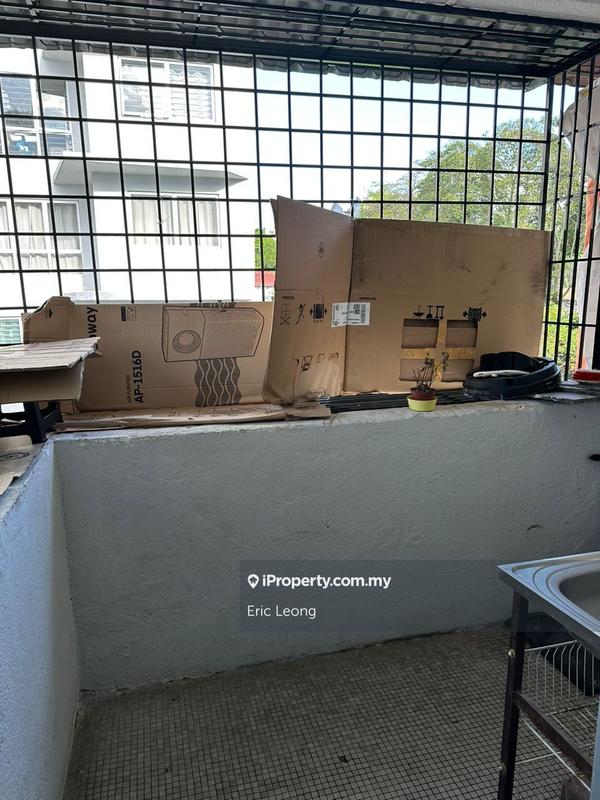 Apartment for Sale in Pangsapuri Seri Gembira by Eric Leong - iProperty.com.my