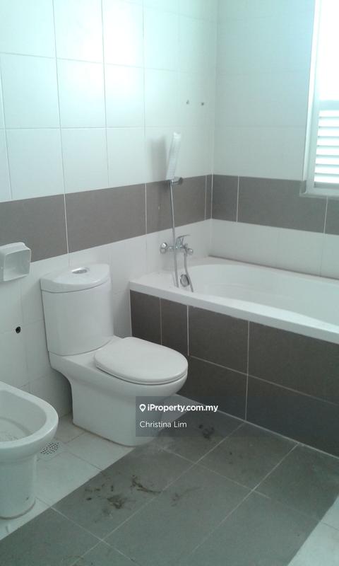 Rumah Berangkai 3 Tingkat untuk Dijual di Setia Alam ( Anjung Sari), Setia Alam oleh Christina Lim - iProperty.com.my