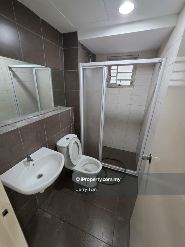 Condominium for Rent in Midfields by Jerry Tan - Bathroom - iProperty.com.my