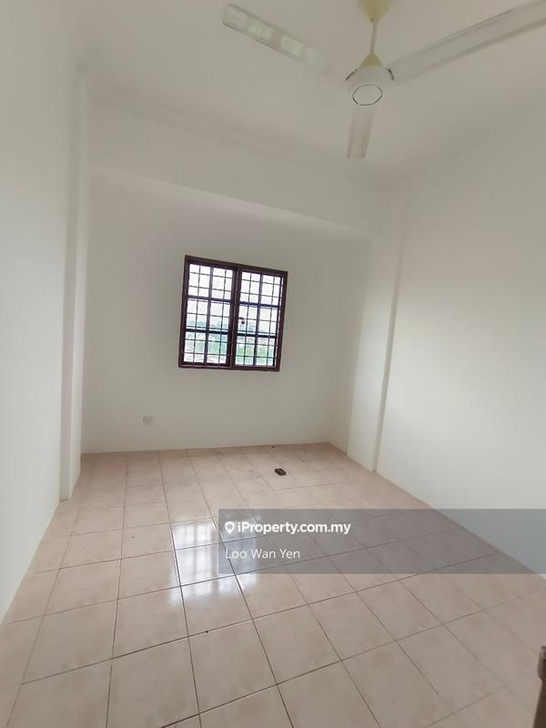 Condominium for Sale in Evergreen Park Acorn & Hazel by Loo Wan Yen - iProperty.com.my
