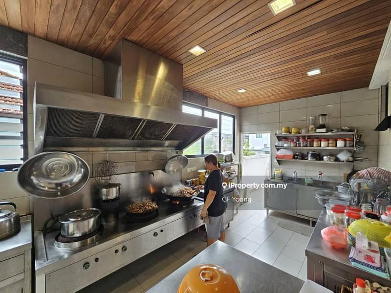 Bungalow House untuk Dijual di Setiakasih, Damansara Heights oleh CF Yoong - iProperty.com.my