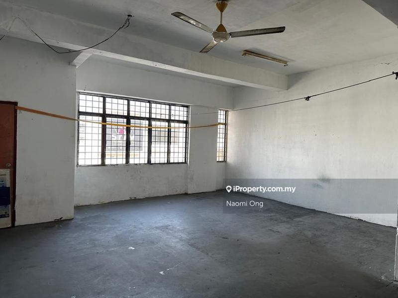 Kedai-Pejabat untuk Disewa di Bandar Tasik Kesuma, Beranang oleh Naomi Ong - iProperty.com.my