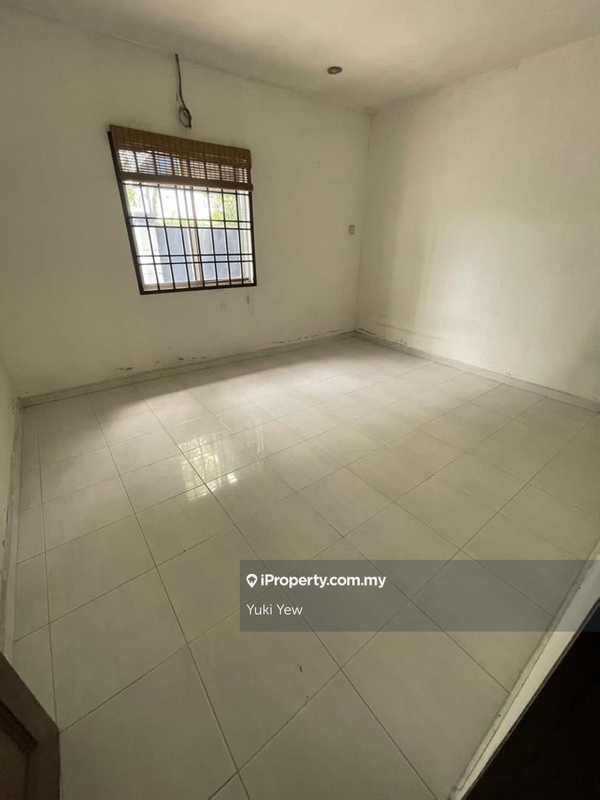 Rumah Berangkai 2 Tingkat untuk Dijual di Taman Kota Jaya, Kota Tinggi oleh Yuki Yew - iProperty.com.my