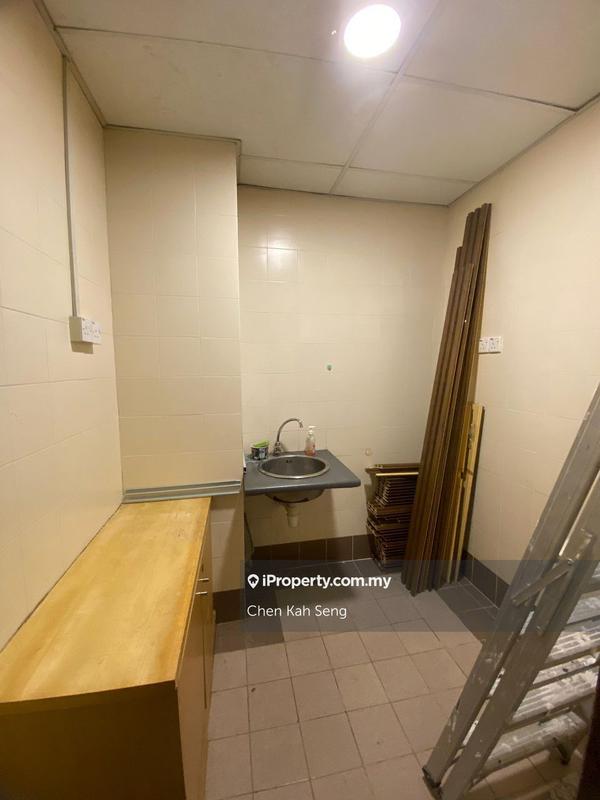 Pejabat untuk Disewa di Jalan Tun Razak, KL City Centre oleh Chen Kah Seng - iProperty.com.my