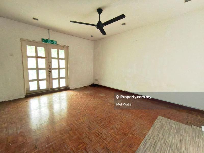 Bungalow House for Sale in Seksyen 14, Petaling Jaya by Mel Walia - iProperty.com.my